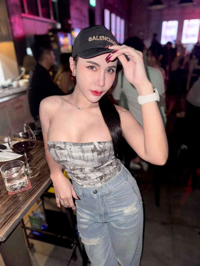 พิ้งกี้ เพ็ญนภาวรรณ onlyfans